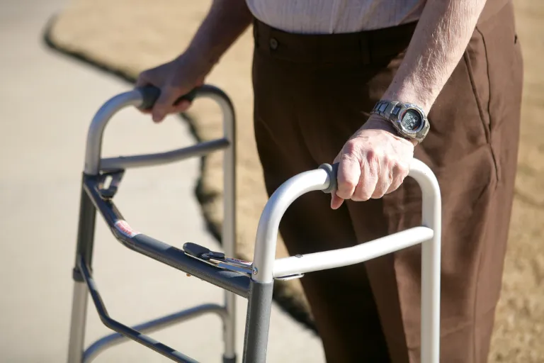Walkers for Seniors With Joint Pain: Choosing Comfort and Support