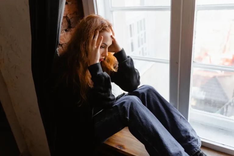 5 Hidden Reasons Your Anxiety Won’t Go Away (And What Harvard Researchers Discovered Instead)