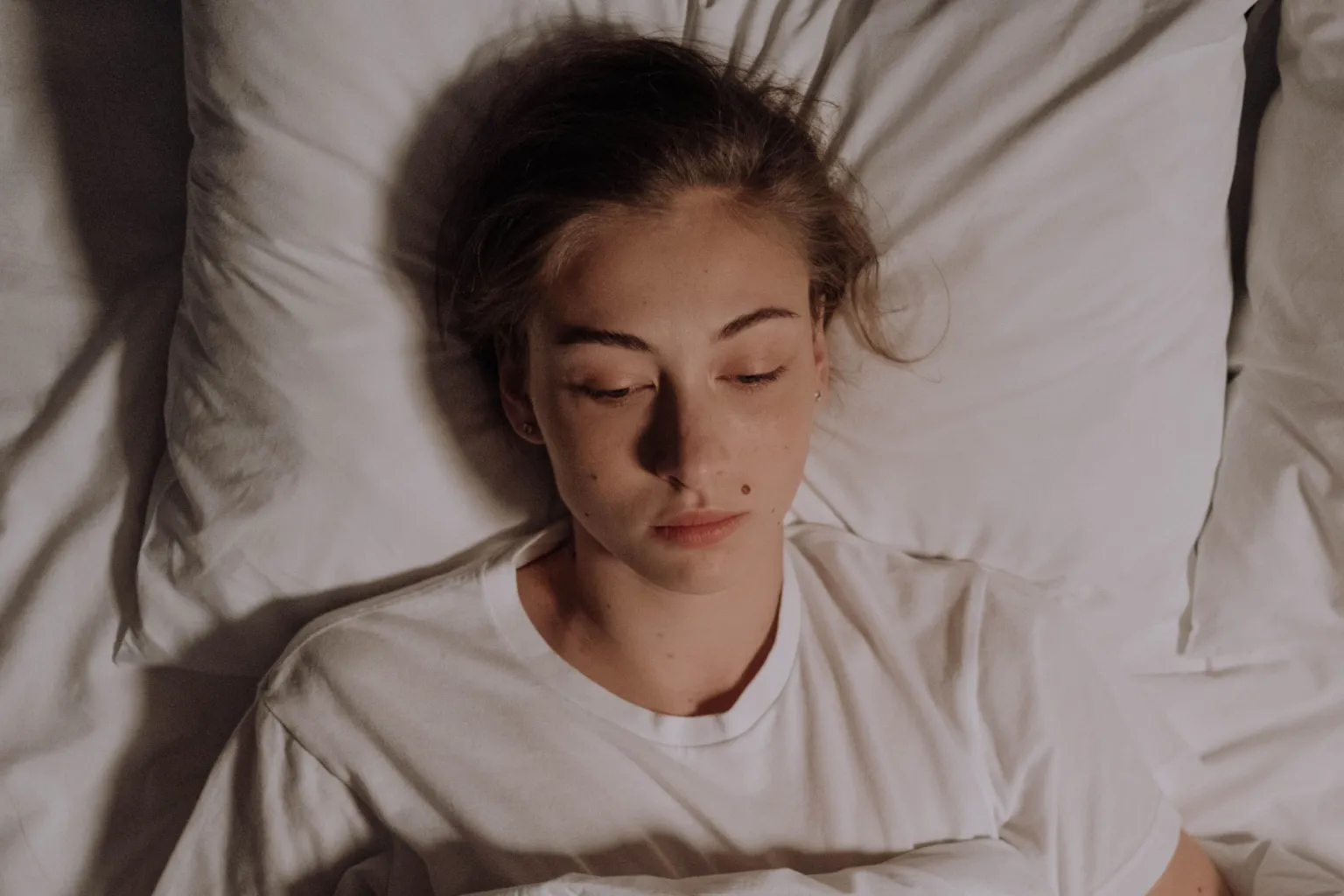 Sleep Expert: 4 Reasons Vagus Nerve Stimulation Can Stop Your 3 AM Awakenings and Teeth Grinding